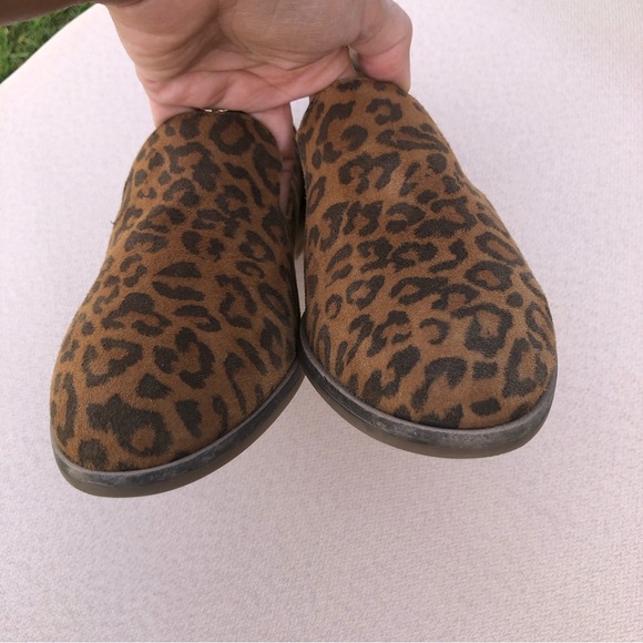 CLARKS TRISH STYLE WOMENS LEATHER SLIP-ON VENETIAN LOAFERS 7 - Picture 5 of 15